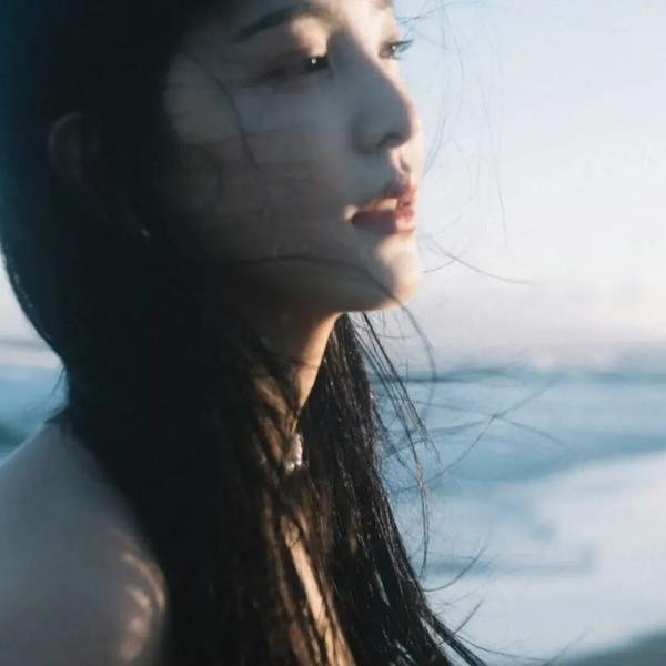 前路漫漫亦灿灿